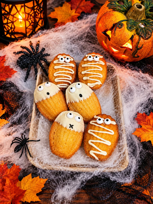 Spooky madeleines